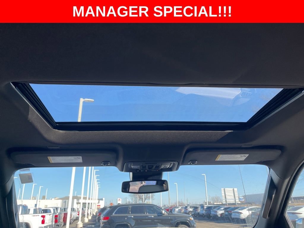 Certified 2025 Chevrolet Silverado 1500 LTZ w/ LTZ Premium Package image 18