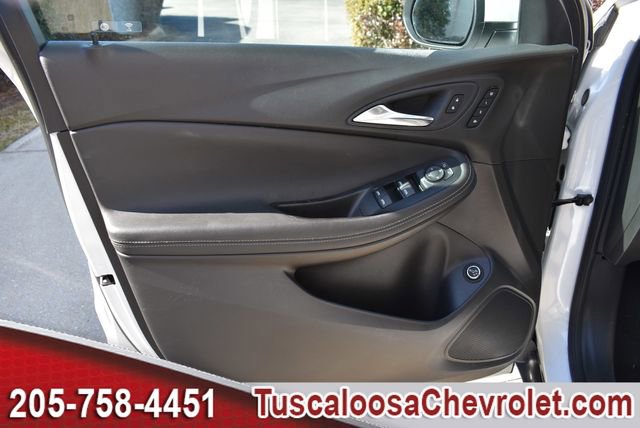 Used 2023 Buick Encore GX Essence w/ Experience Buick Package image 18