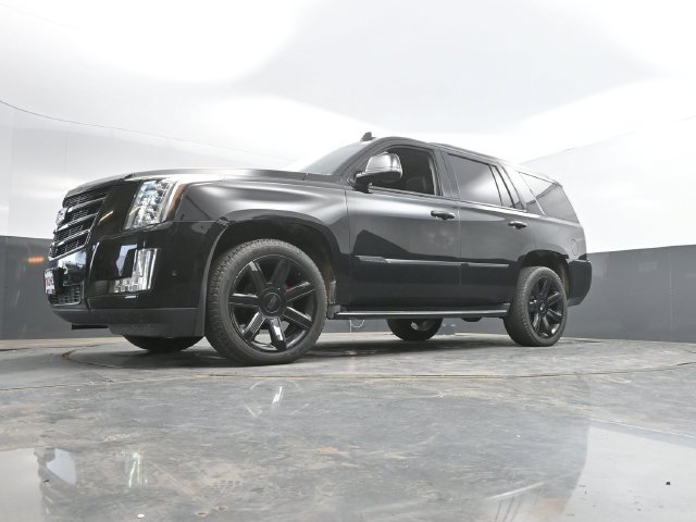 Used 2017 Cadillac Escalade Luxury AWD/4WD image 51