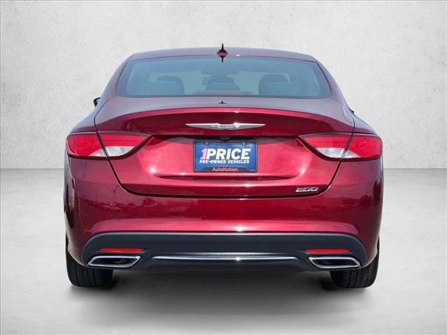 Used 2016 Chrysler 200 Limited w/ Convenience Group image 6