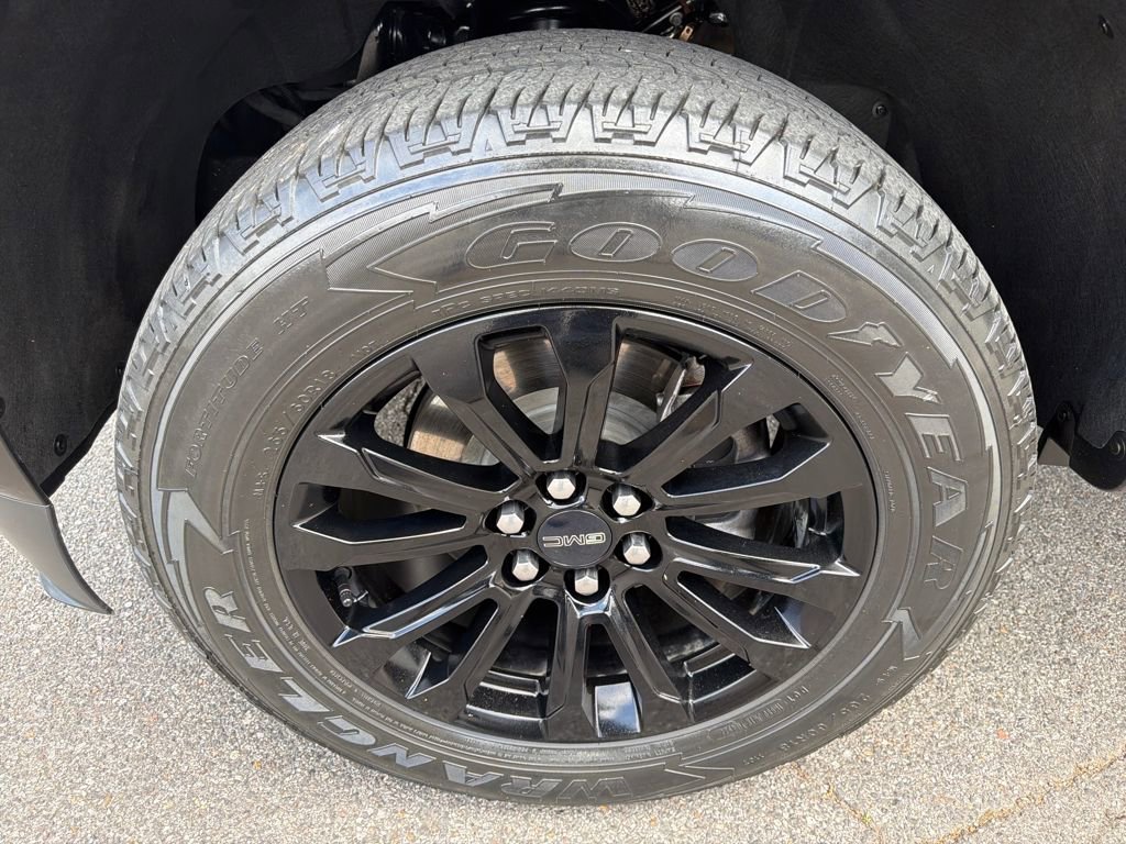 Used 2022 GMC Canyon Elevation w/ Elevation Premium Package image 13