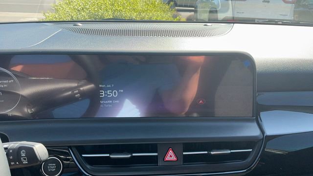 Certified 2025 Kia Seltos X-Line AWD/4WD image 29