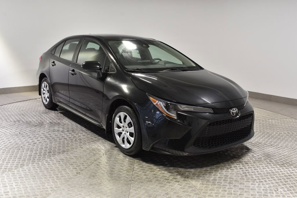Used 2022 Toyota Corolla LE image 7