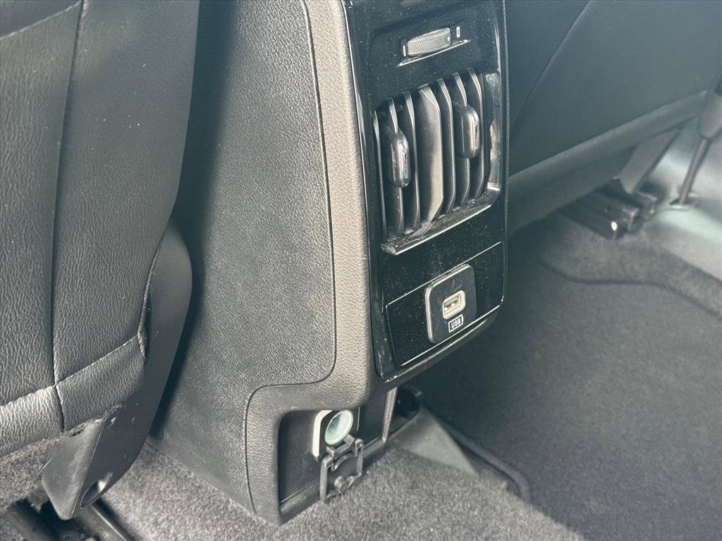 Used 2023 Jeep Compass Limited image 9