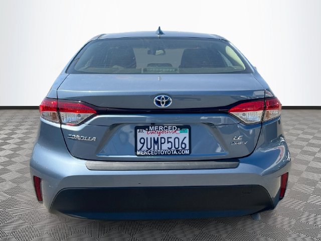 Used 2025 Toyota Corolla LE FWD image 6