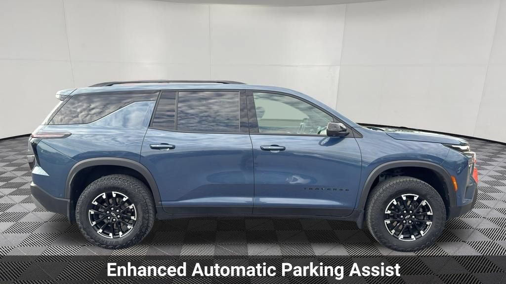 Certified 2024 Chevrolet Traverse Z71 w/ Enhanced Driving Package AWD/4WD image 10