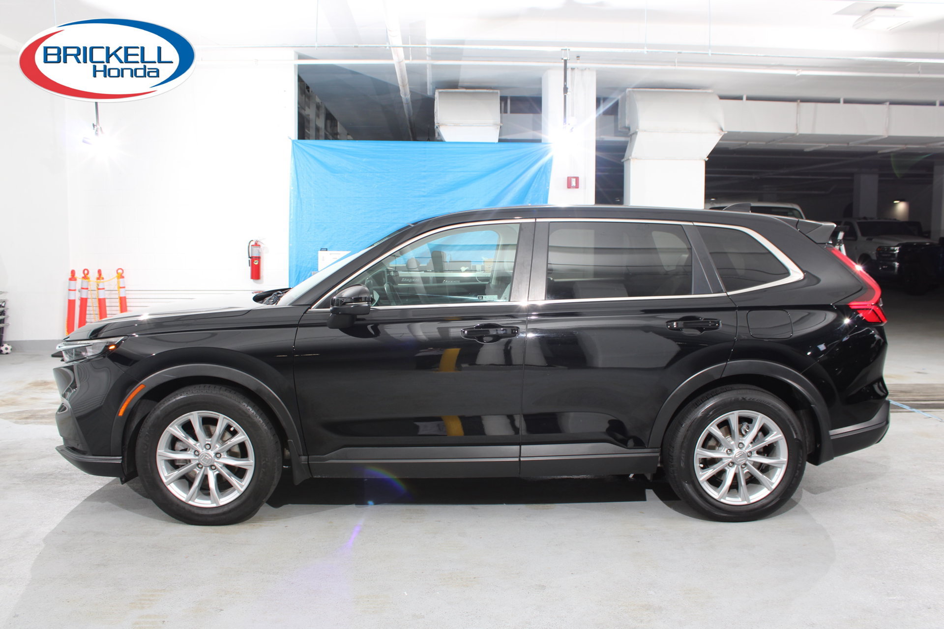 Used 2024 Honda CR-V EX-L image 3