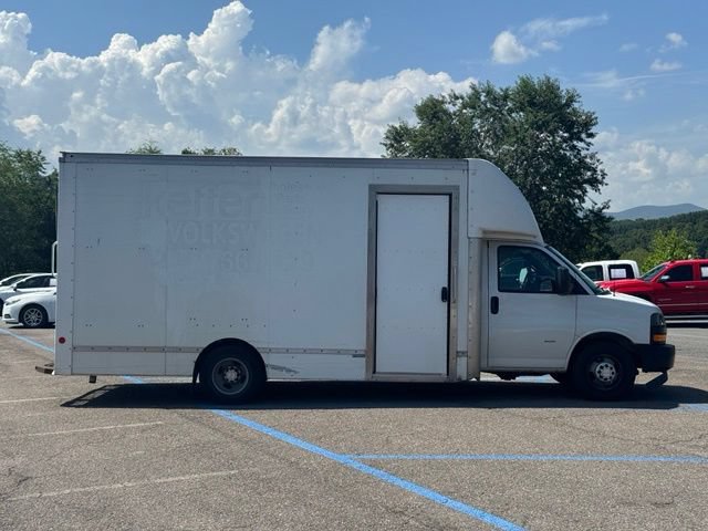 Used 2021 Chevrolet Express 3500 w/ Power Convenience Package RWD image 8