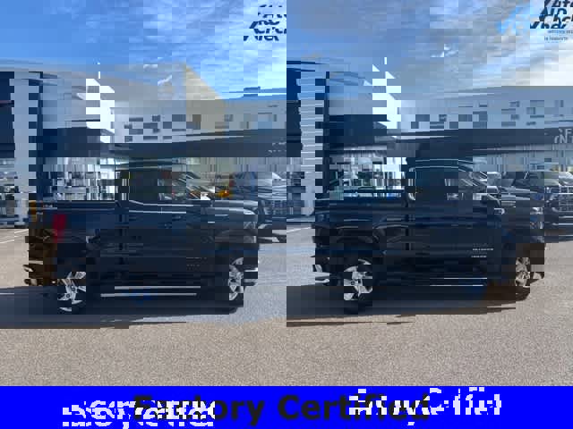 Certified 2022 GMC Sierra 1500 SLE w/ Preferred Package image 8