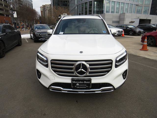 Used 2025 Mercedes-Benz GLB 250 4MATIC image 6