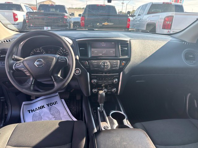 Used 2020 Nissan Pathfinder S AWD/4WD image 14