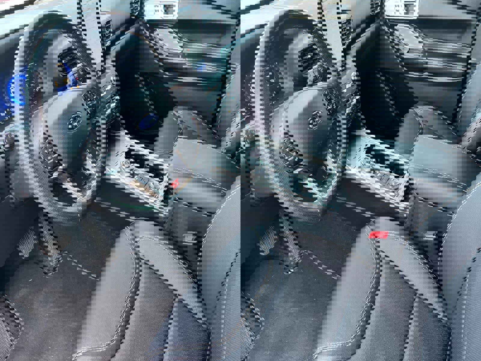 Used 2020 Ford Explorer ST w/ Premium Technology Package image 12