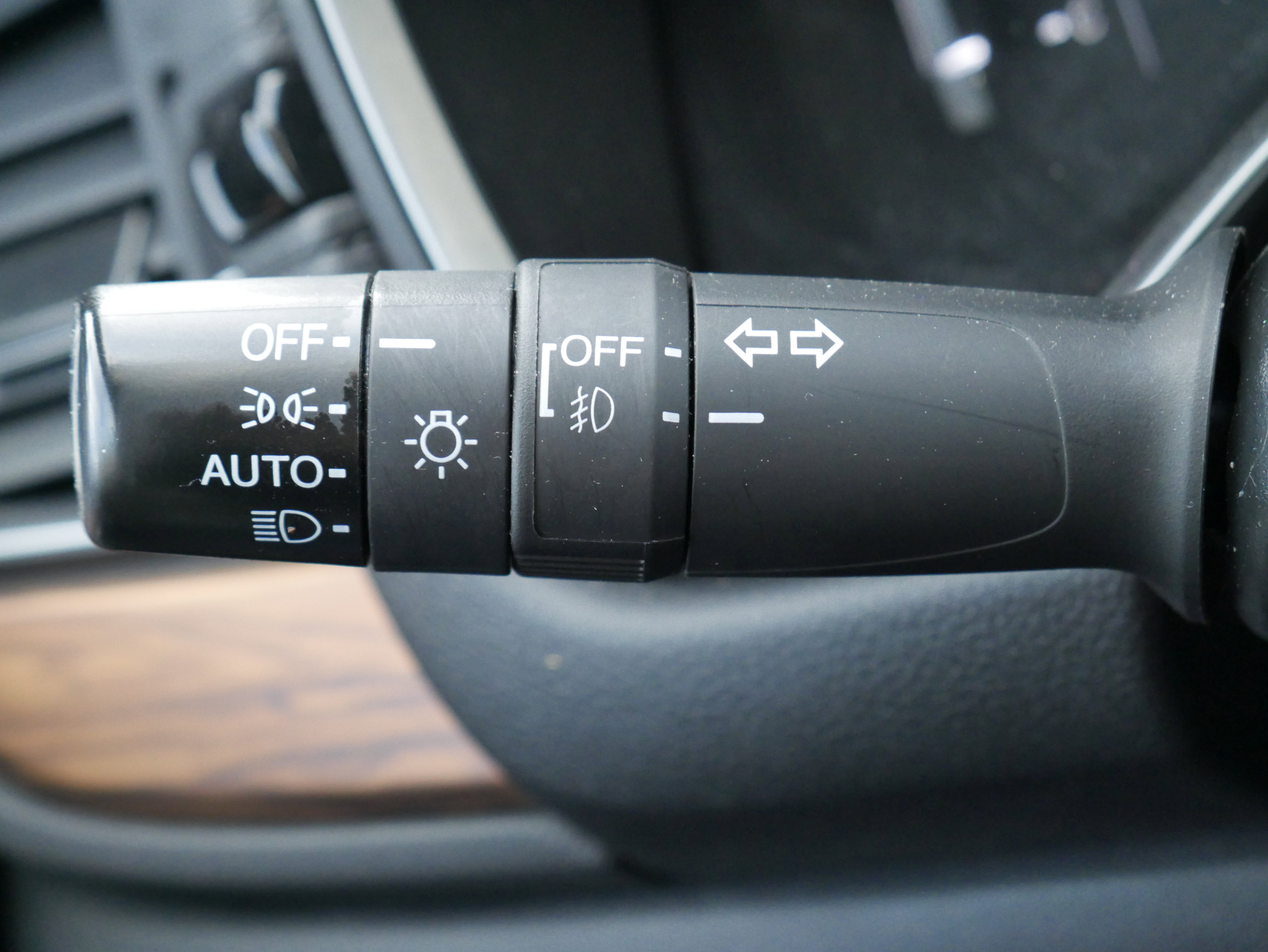 Used 2021 Honda CR-V Touring image 26