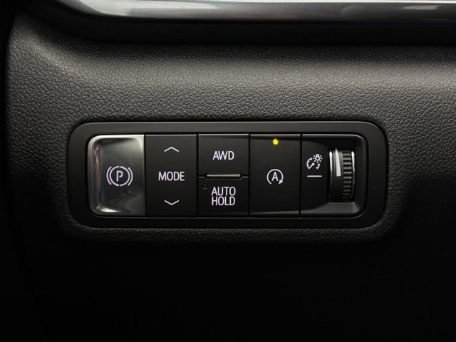 New 2026 GMC Terrain AT4 AWD/4WD image 22