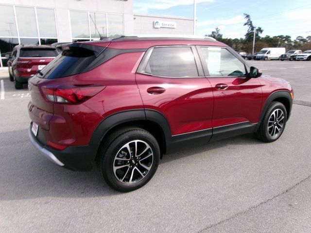 Used 2024 Chevrolet TrailBlazer LT image 4