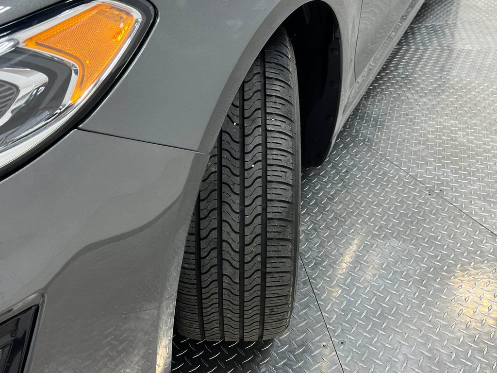 Used 2020 Ford Fusion Energi Titanium image 36