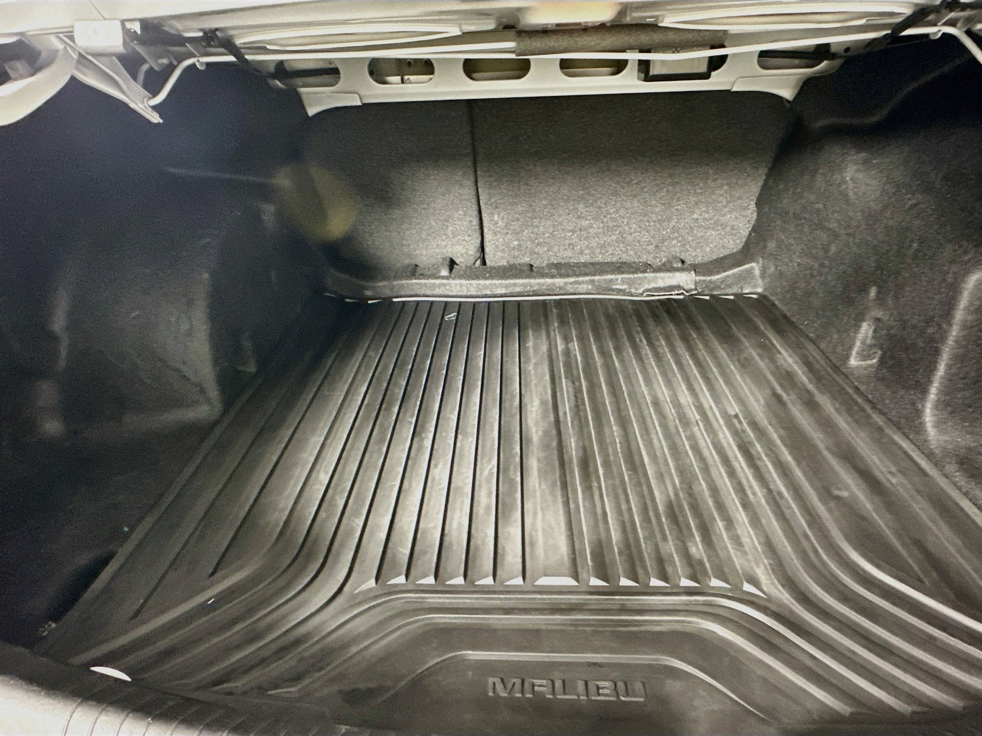 Used 2023 Chevrolet Malibu RS w/ LPO, Floor Liner Package FWD image 26