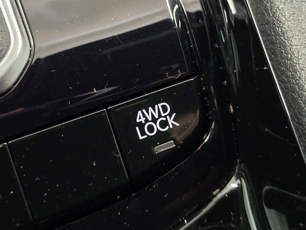 Used 2024 Jeep Compass Limited image 8