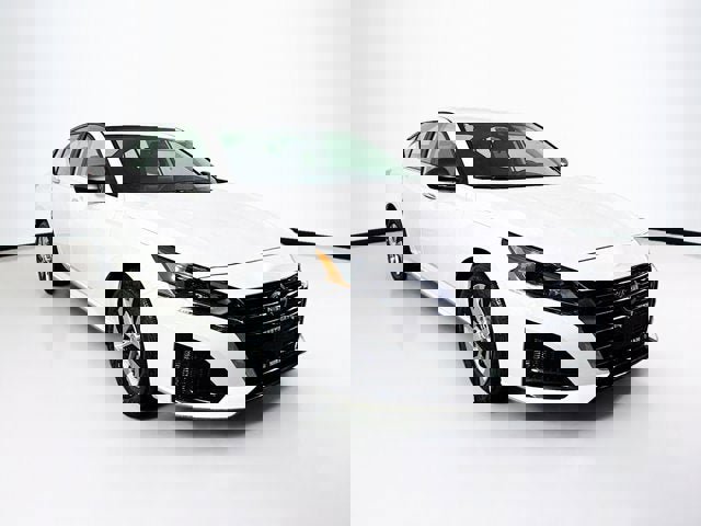 New 2025 Nissan Altima 2.5 S image 3