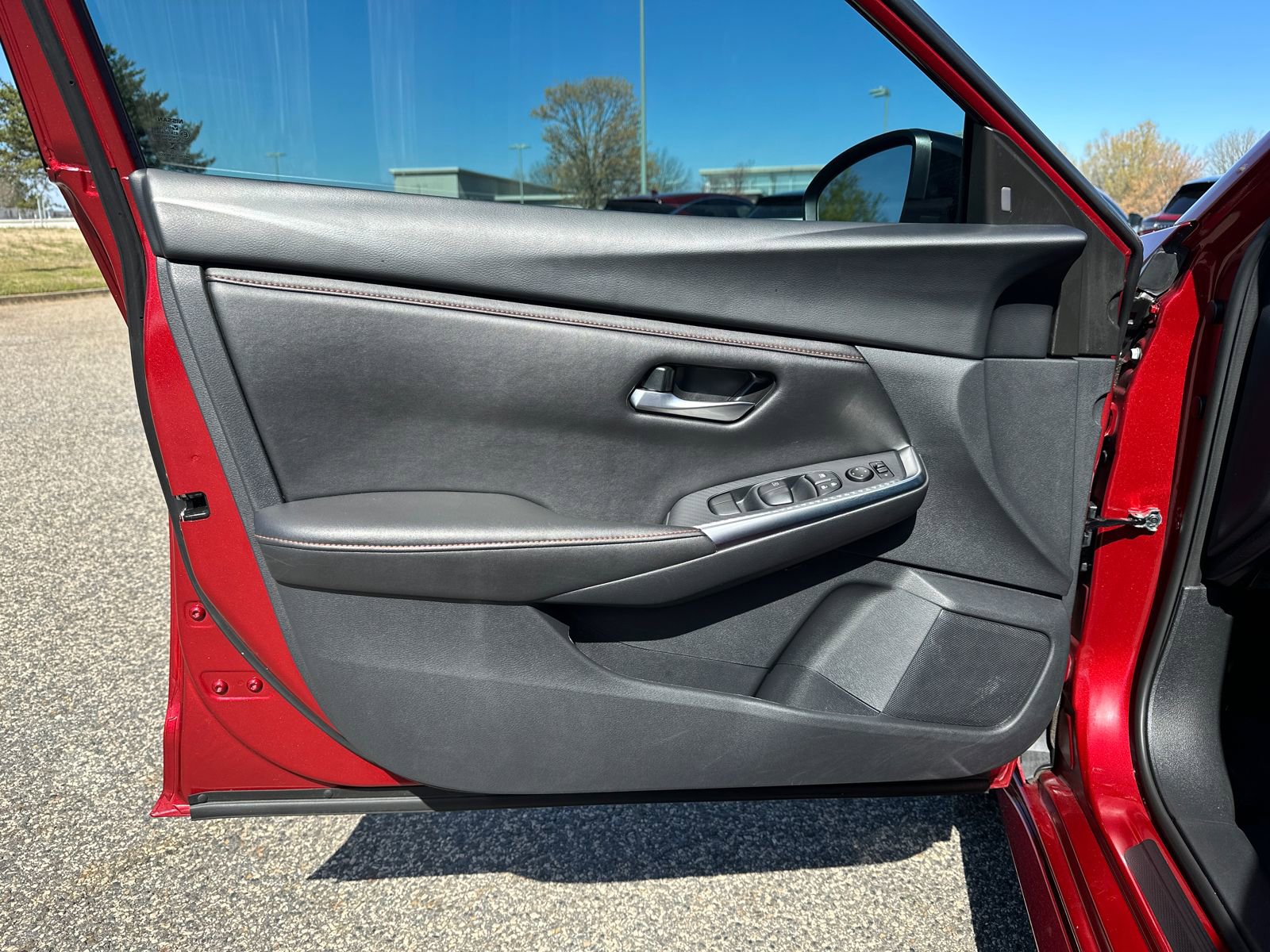 Used 2024 Nissan Sentra SR image 8