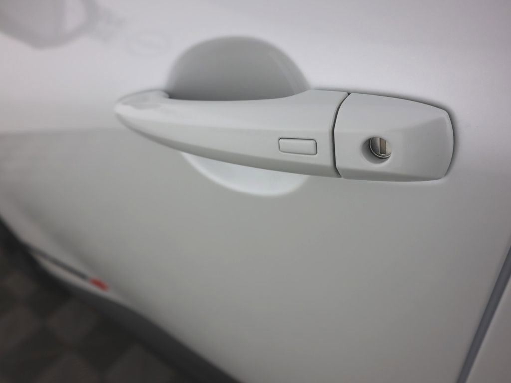 New 2026 Nissan Rogue SV image 9