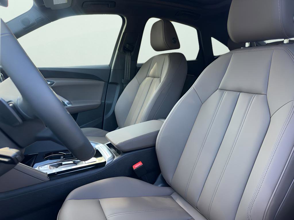 New 2026 Audi Q5 Premium Plus image 9