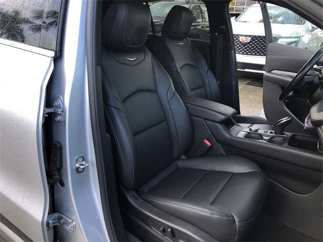 Certified 2022 Cadillac XT4 Premium Luxury w/ Enhanced Visibility Package image 31