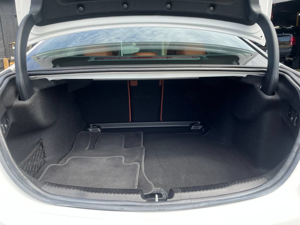 Used 2025 Mercedes-Benz C 300 4MATIC Sedan image 18