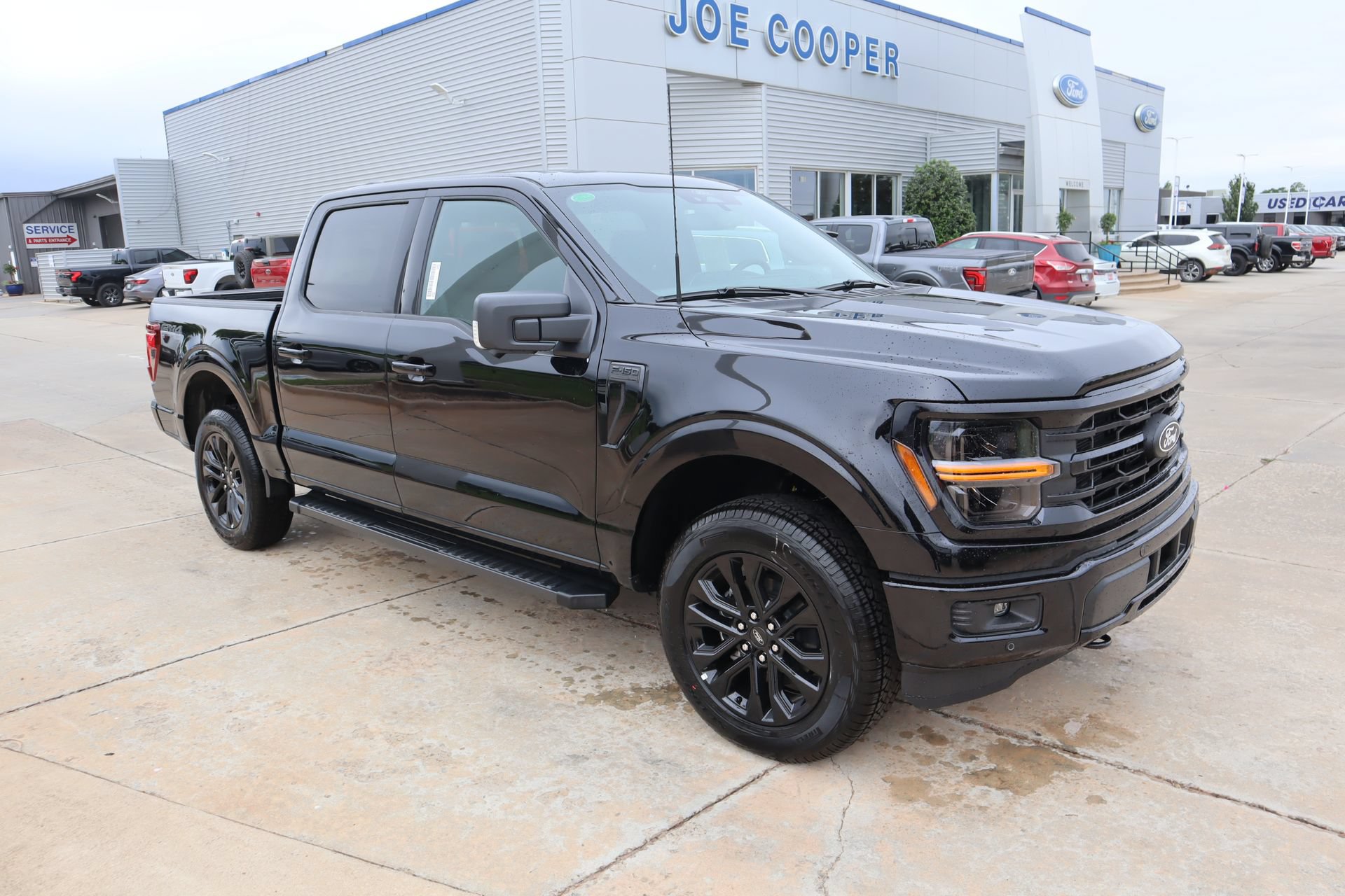 New 2026 Ford F150 XLT w/ Equipment Group 302A MID