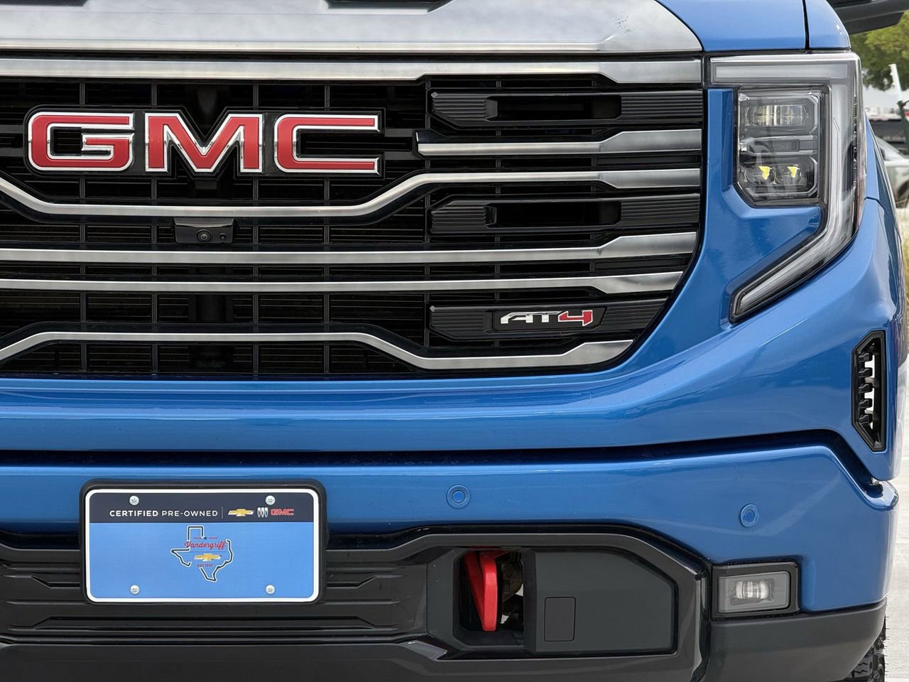 Certified 2024 GMC Sierra 1500 AT4 w/ Technology Package image 8