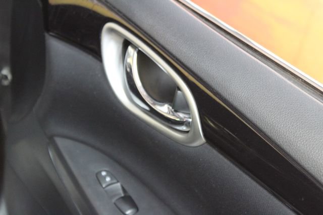 Used 2019 Nissan Sentra SV FWD image 11