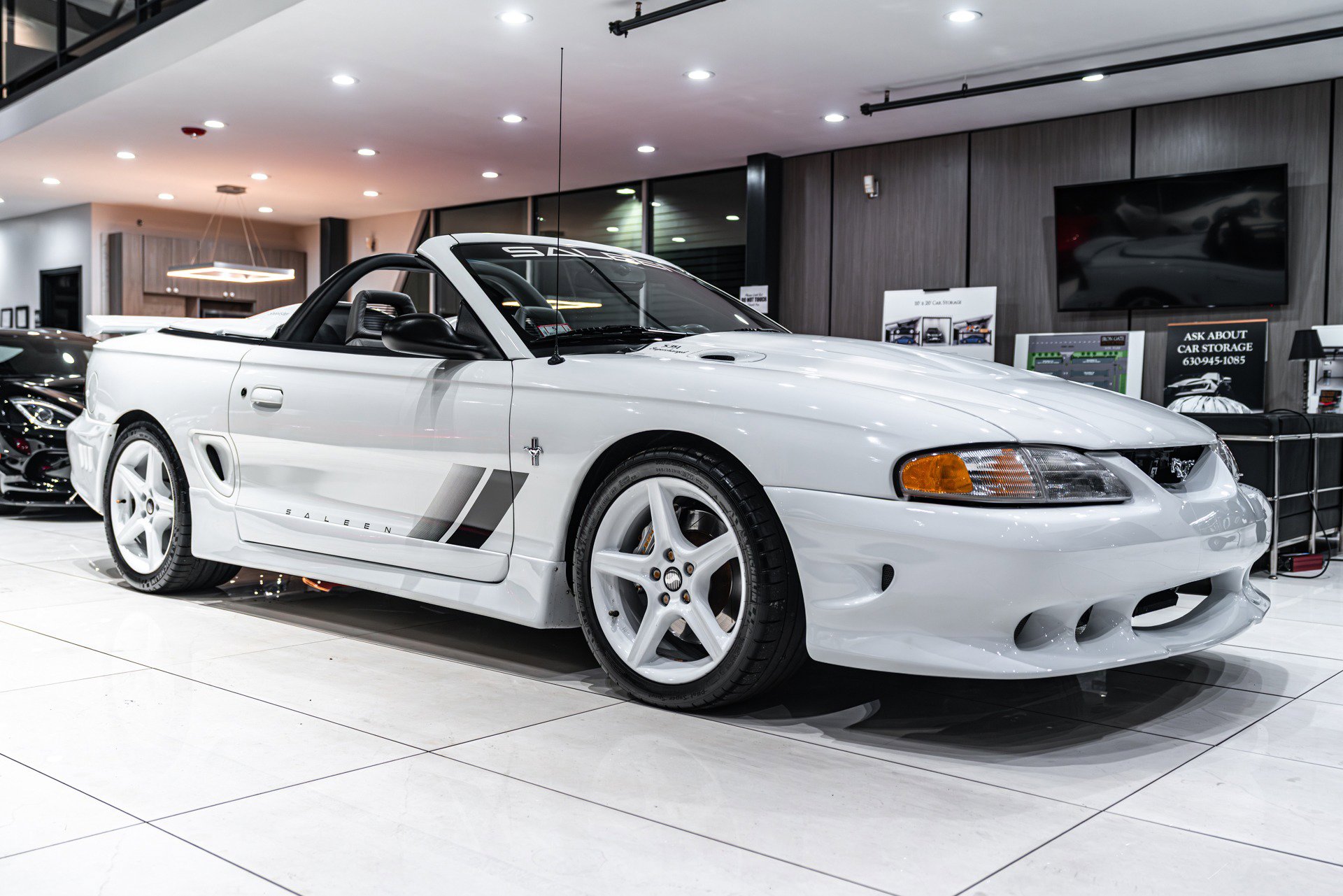 Used 1997 Ford Mustang Convertible image 5
