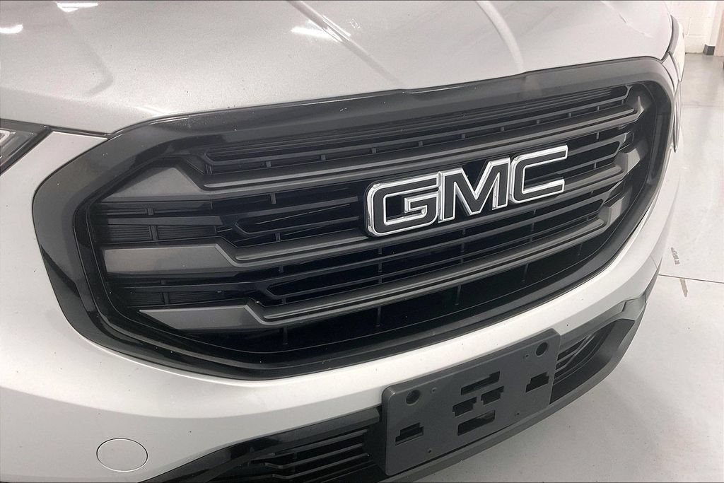 Used 2021 GMC Terrain SLE w/ Driver Convenience Package FWD image 29