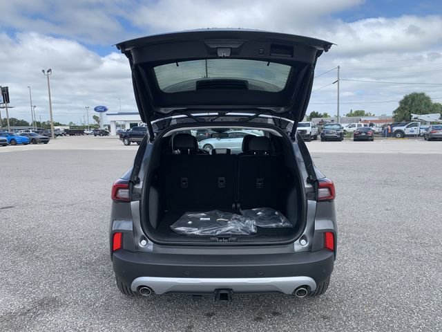 New 2026 Ford Escape SE w/ PHEV Premium Package image 13