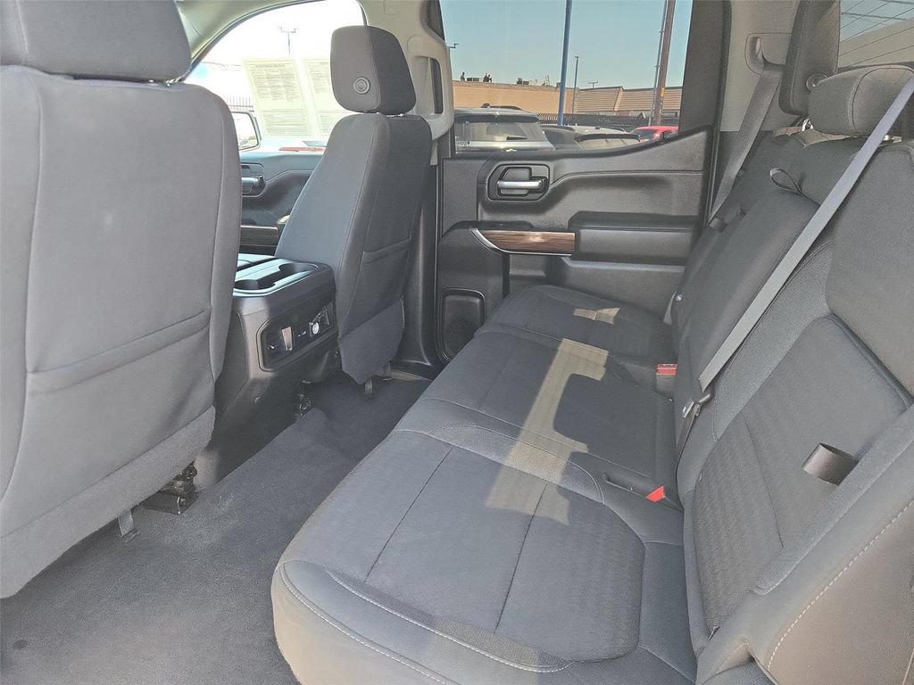 Certified 2022 Chevrolet Silverado 1500 RST AWD/4WD image 16