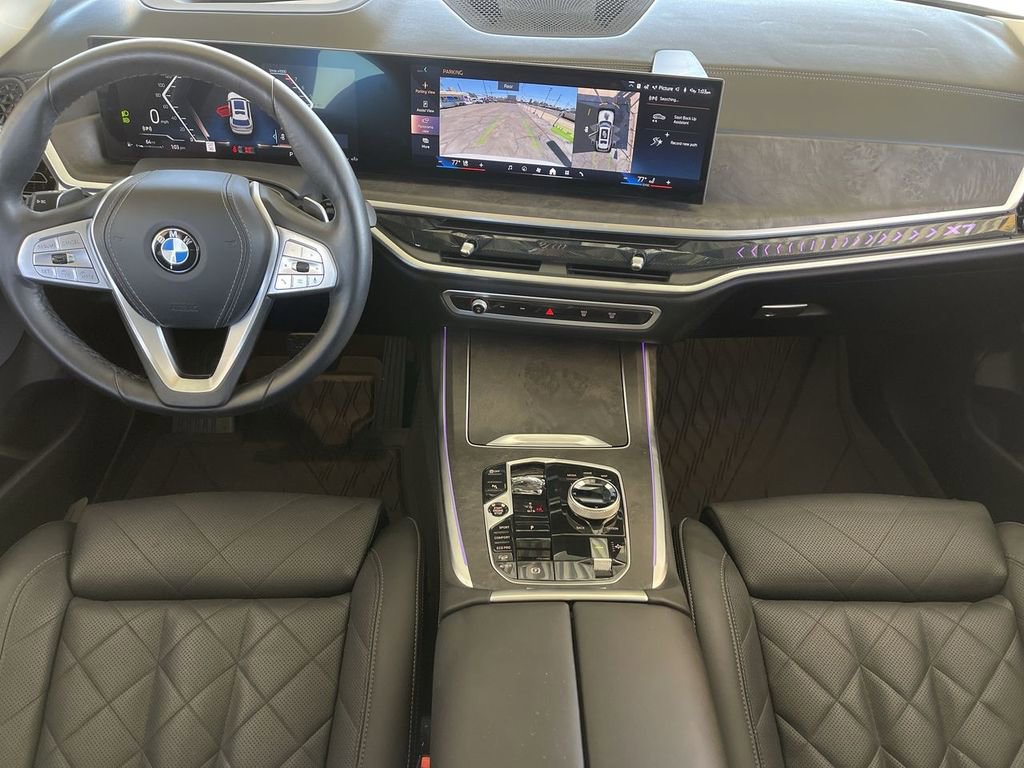 Used 2024 BMW X7 xDrive40i AWD/4WD image 20