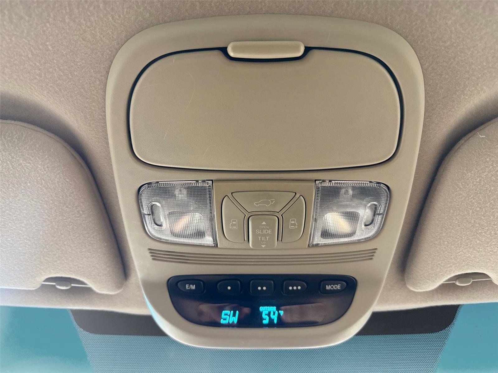 Used 2008 Toyota Sienna XLE image 21