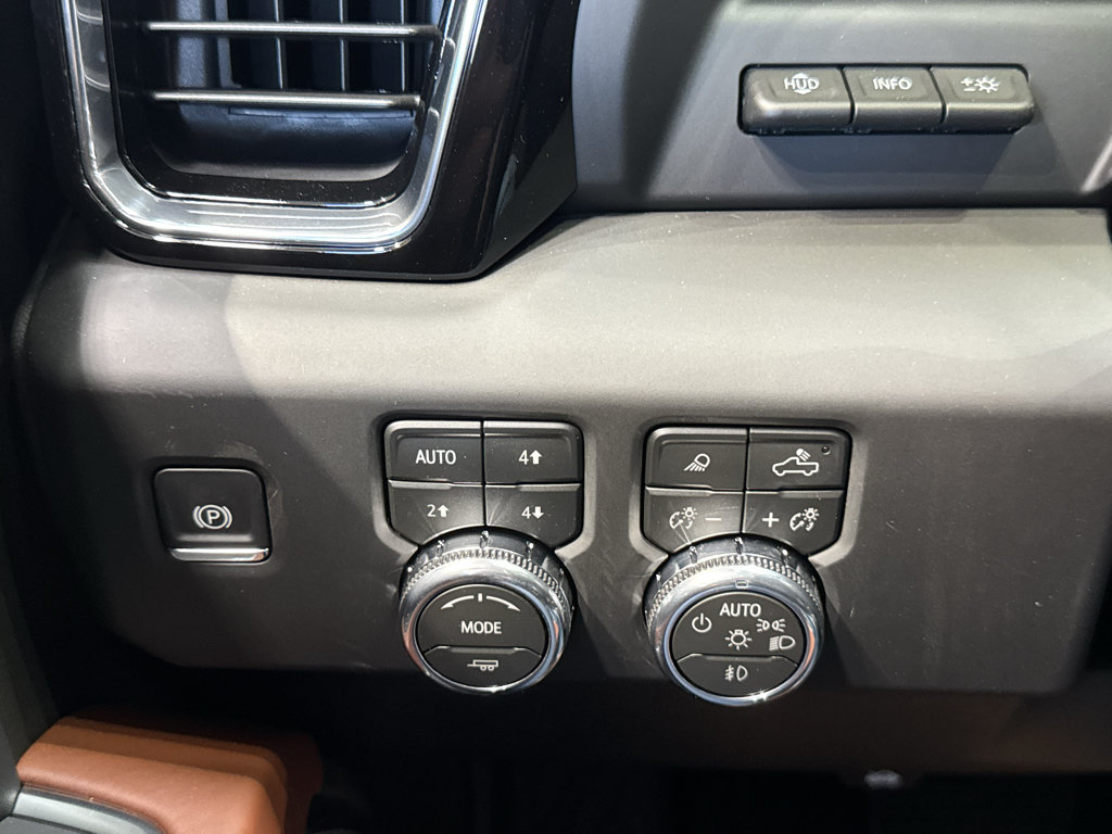 New 2026 GMC Sierra 2500 Denali Ultimate AWD/4WD image 40
