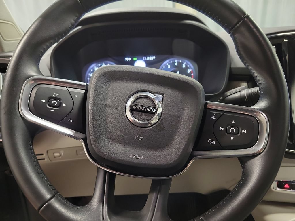Used 2019 Volvo XC40 T5 Inscription AWD/4WD image 19