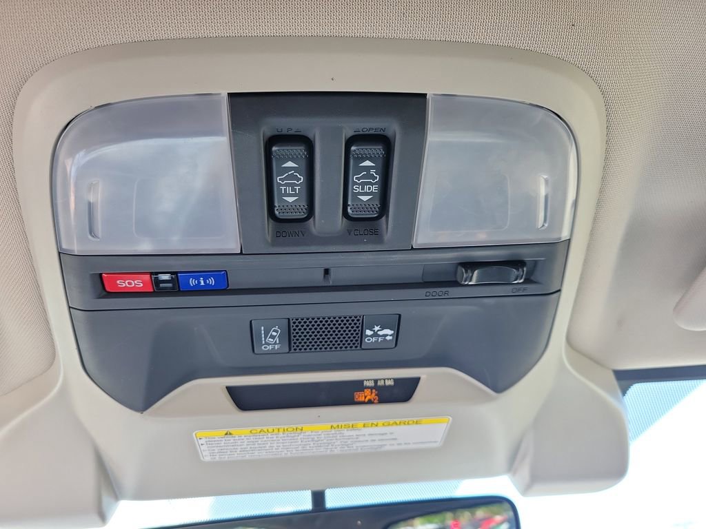 Used 2021 Subaru Crosstrek 2.5i Sport w/ Moonroof Package image 32