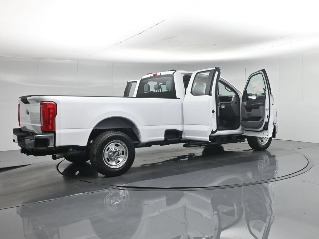 New 2026 Ford F350 XL w/ XL Chrome Package RWD image 5