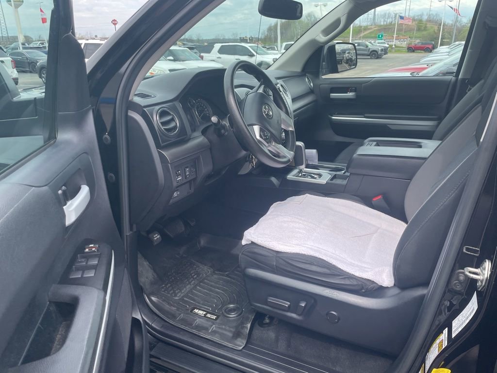 Used 2016 Toyota Tundra SR5 w/ TRD Off Road Package image 13