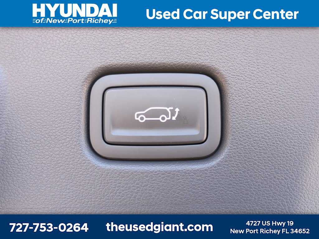 Used 2026 Hyundai Kona Limited FWD image 13