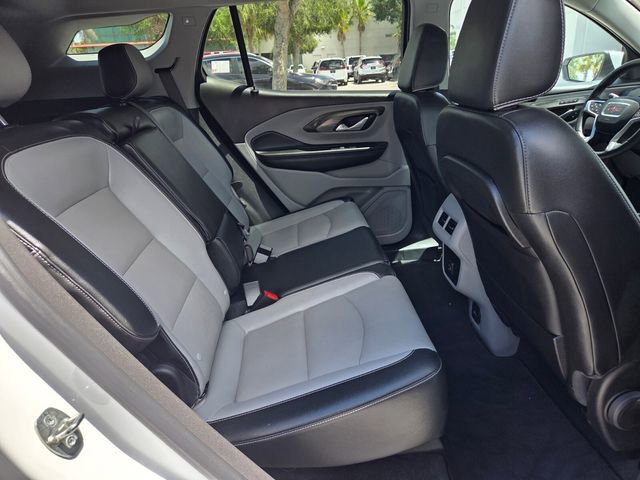 Used 2023 GMC Terrain SLT w/ Tech Package FWD image 14