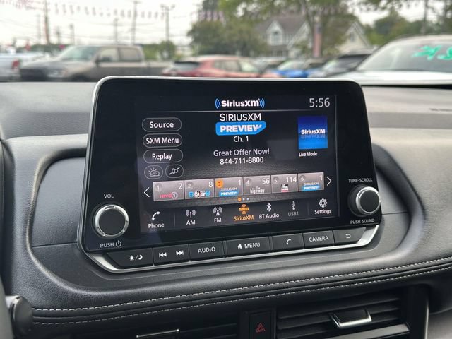 Used 2026 Nissan Rogue SV w/ Cold Weather Package AWD/4WD image 15