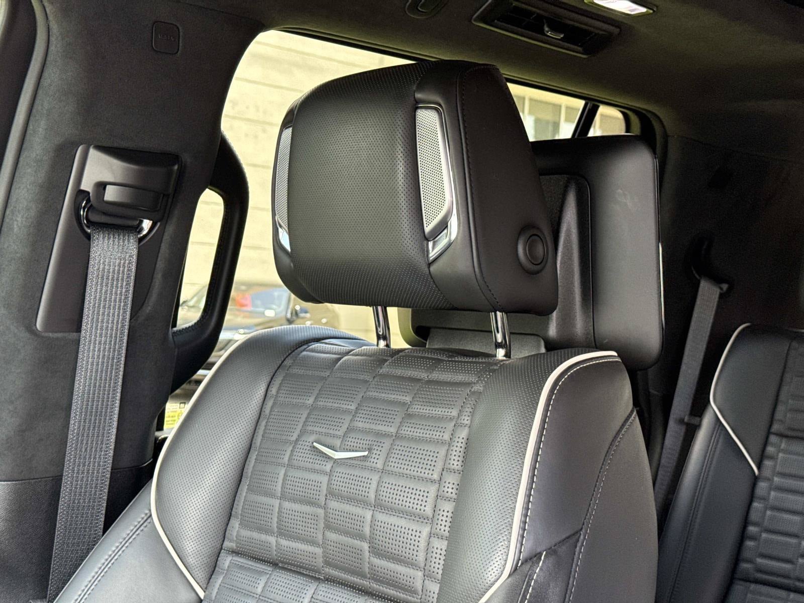 Certified 2024 Cadillac Escalade V w/ LPO, ONYX Package AWD/4WD image 25