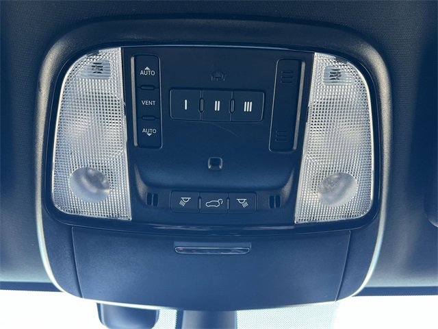 Used 2024 Dodge Durango GT image 25