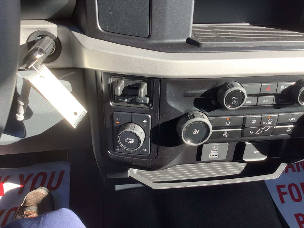 New 2026 Ford F250 XLT AWD/4WD image 16