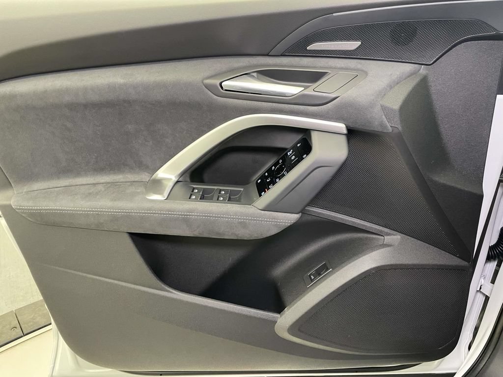 New 2026 Audi SQ5 Premium Plus AWD/4WD image 34