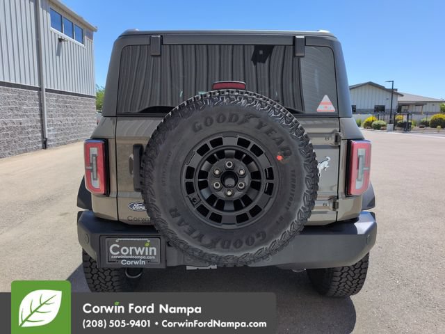 New 2026 Ford Bronco Outer Banks w/ Sasquatch Package AWD/4WD image 4